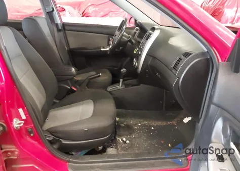 2007 Kia Spectra5 Sx z USA, uszkodzony, nr VIN KNAFE161475008825